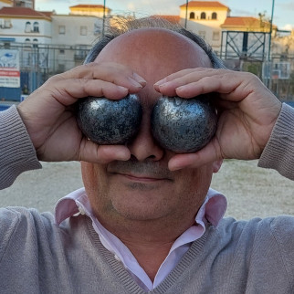 Manolo